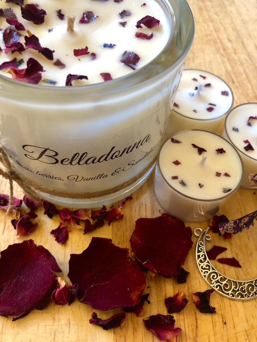 Belladonna & 3 Tealights | Cassis berries, Vanilla & Sandalwood