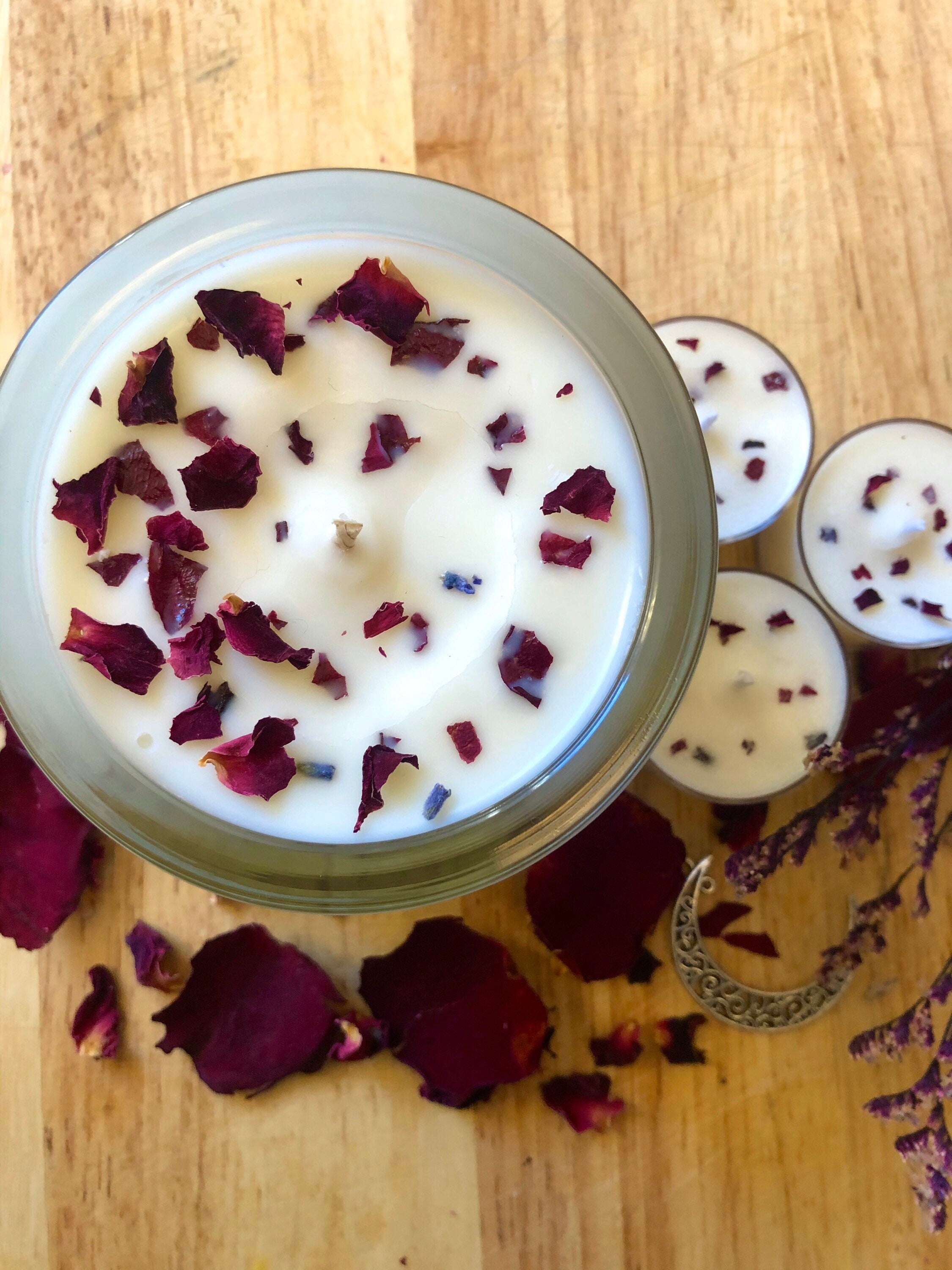 Belladonna & 3 Tealights | Cassis berries, Vanilla & Sandalwood