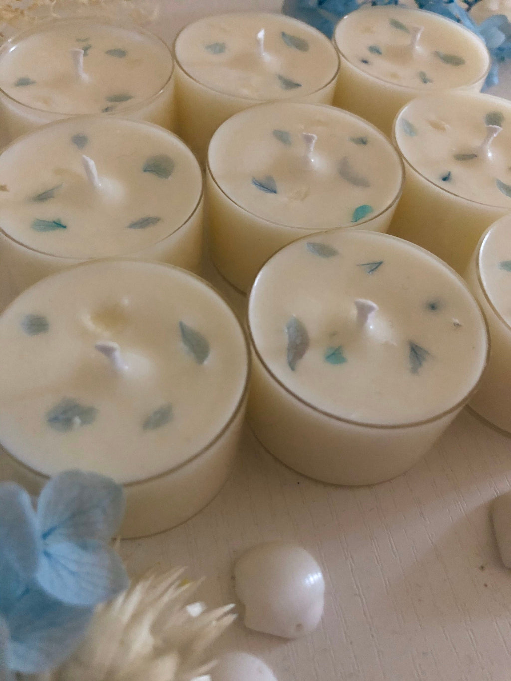 Ocean Tides Tealights | Sea salt, Driftwood & Cyclamen